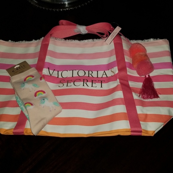 ❌SOLD❌Victoria's Secret Tote Bag Bundle - Picture 5 of 8